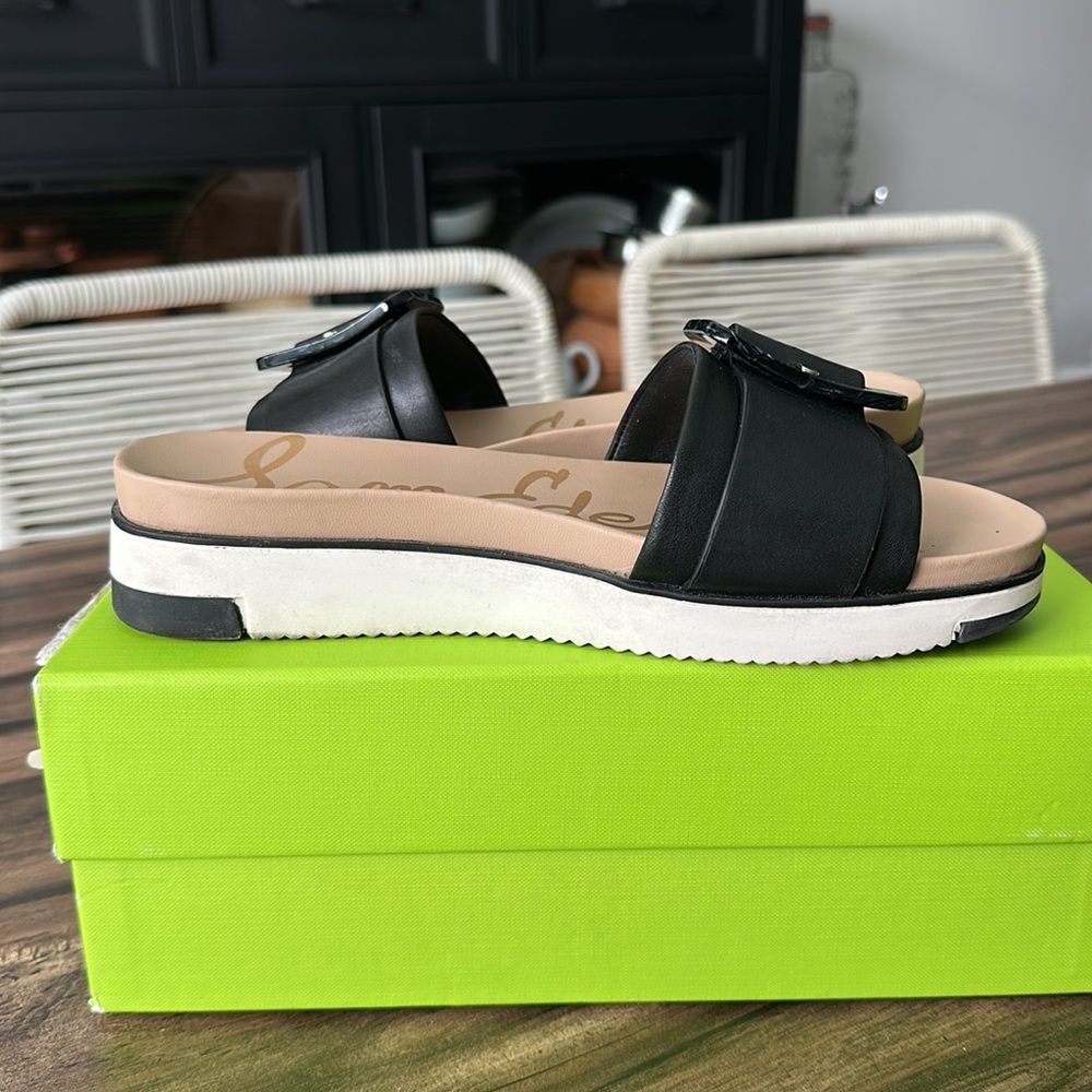 Sam Edelman Black Sandals Sleek Design - Picture 5 of 6